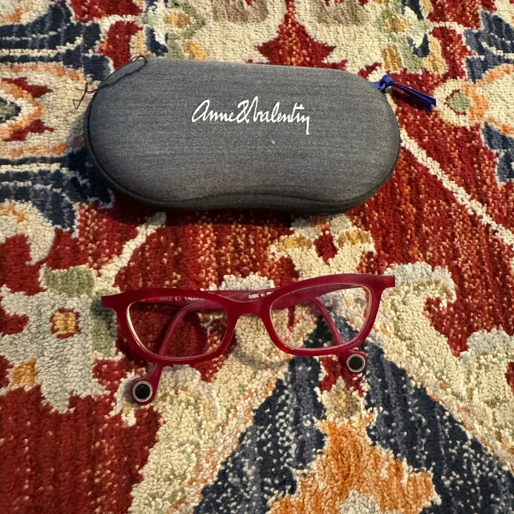 Anne & Valentin Women's Red Frame Glasses